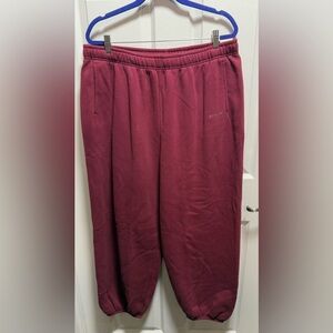 Offline by Aerie women’s  Burgundy Sweatpants - cloud fleece baggy fit size XL
